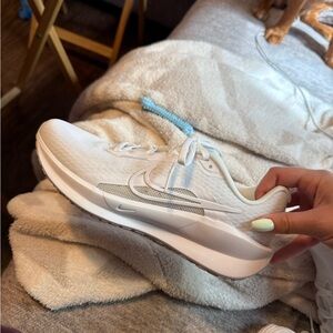 Women's Nike downshifter 13